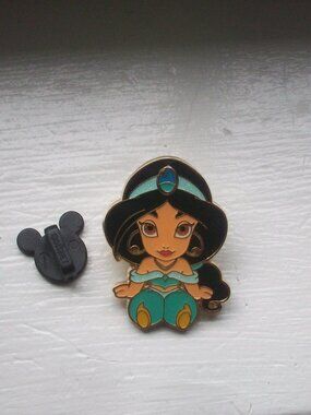 Tokyo Disney Resort Game Prize Pin TDS Abu's Bazaar 2021 Jasmine Enamel Pin